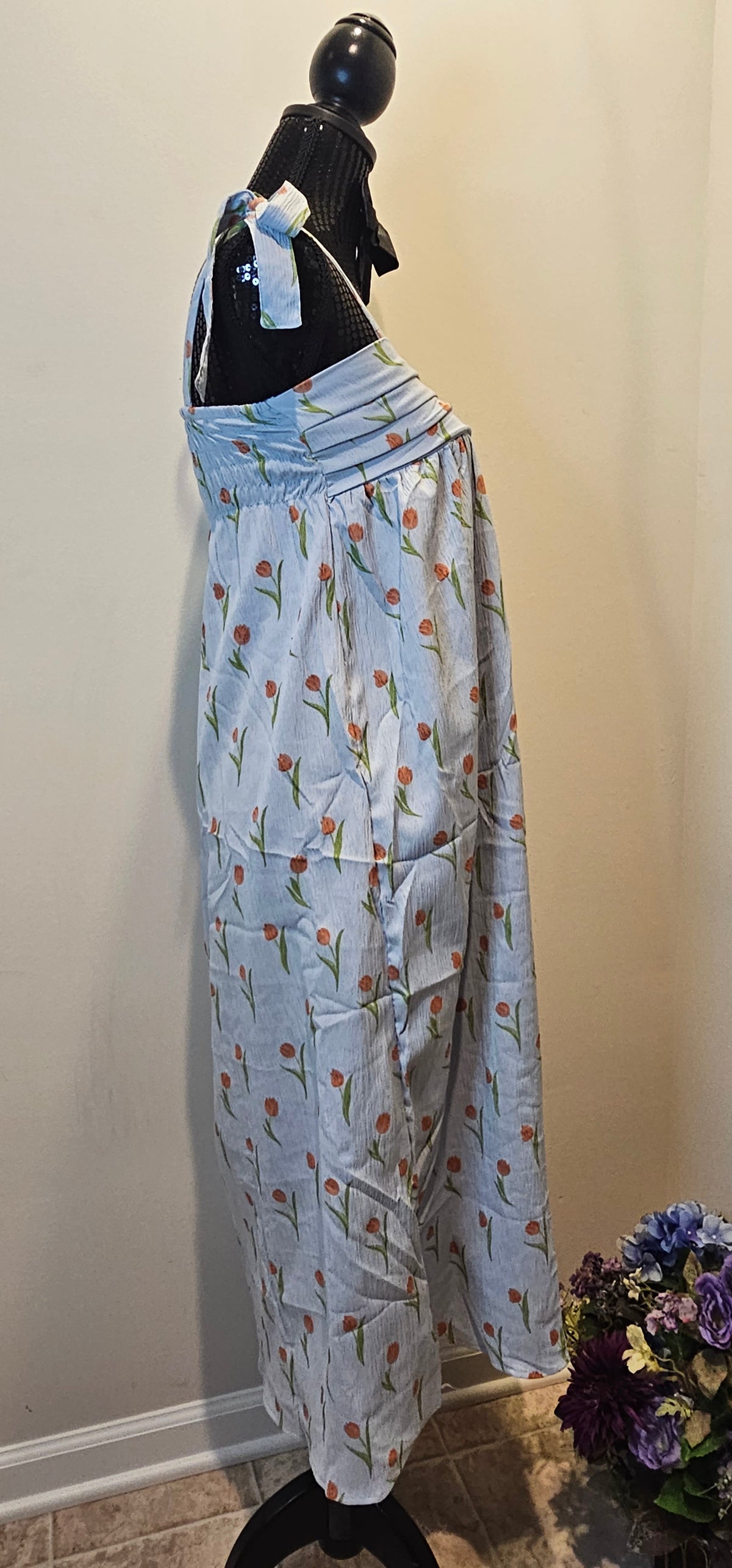 Solid Tie Midi-Dress with Tulip Prints