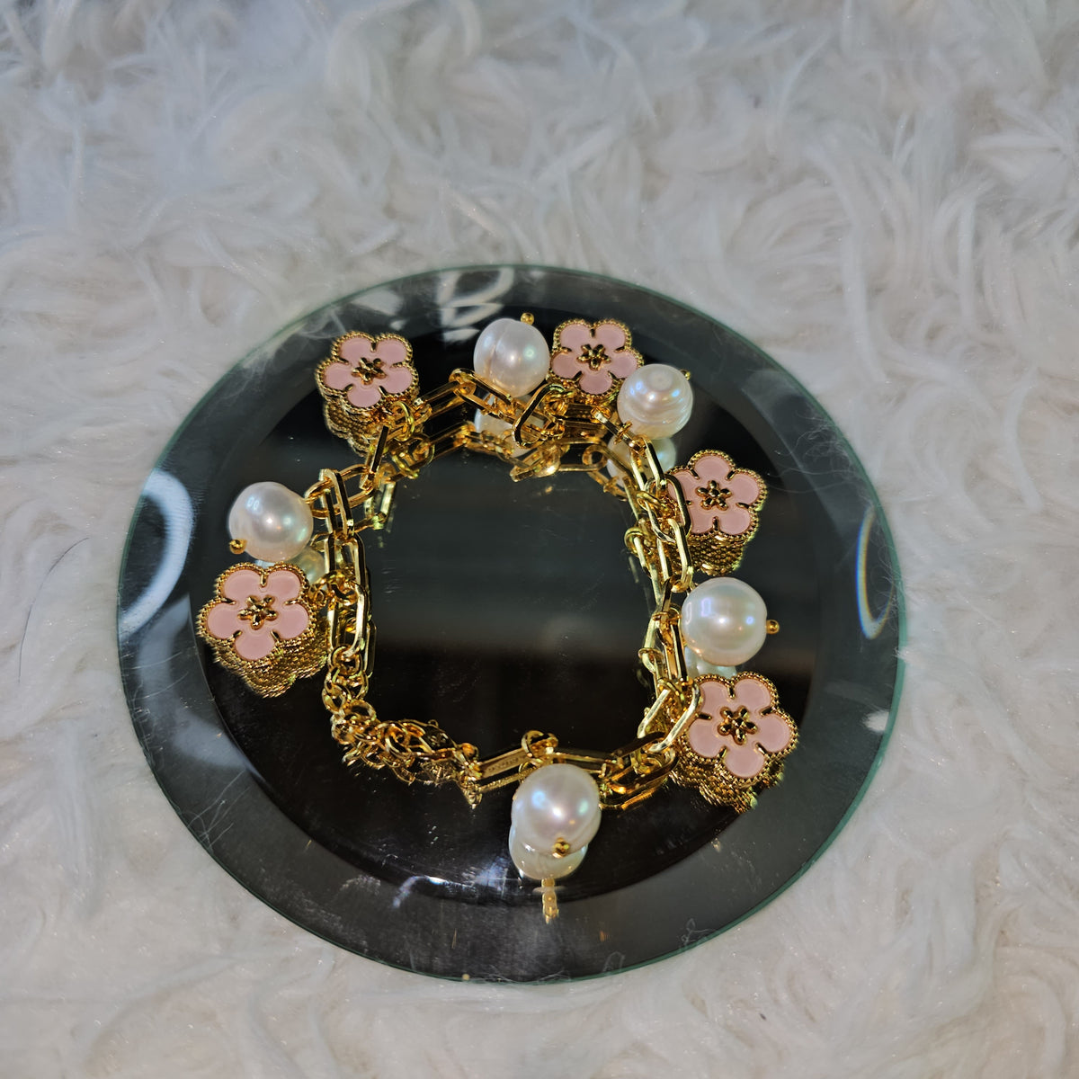 Bracelet with Floral Charms in Fresh Water Pearl